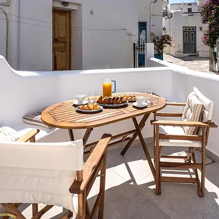 Terraegea Paros *
