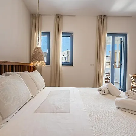 Terraegea Paros بيت للعطل *